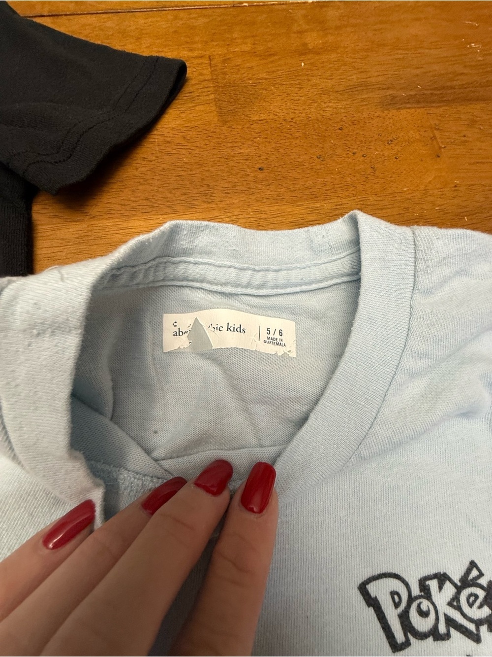 Lot of 2 Abercrombie Kids T-Shirts 5/6 - Picture 6 of 7